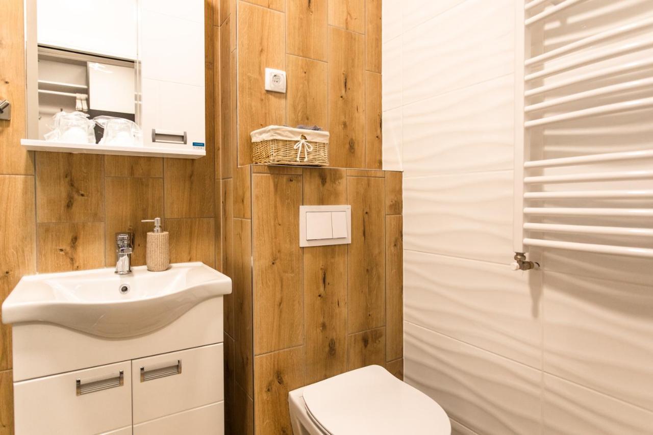 Room Jacuzzi “Athena” Суботица Екстериор снимка